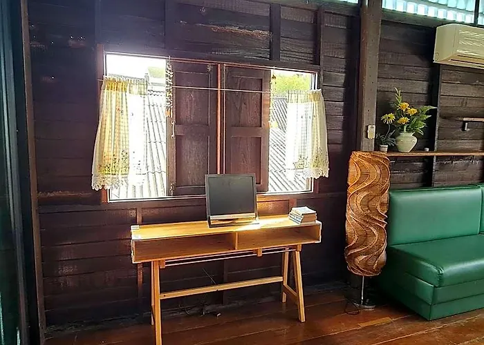 Non House Hotel *